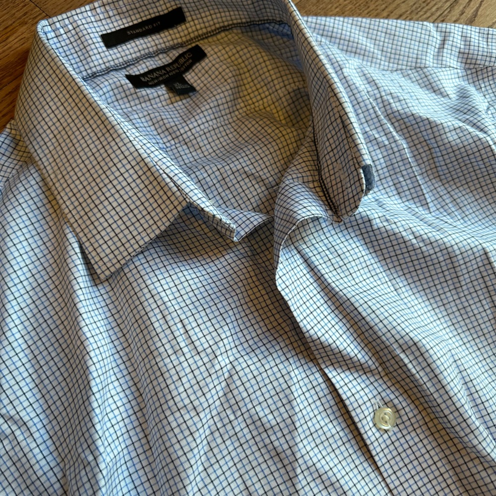 Banana Republic Light Blue and White Checkered Dress Shirt